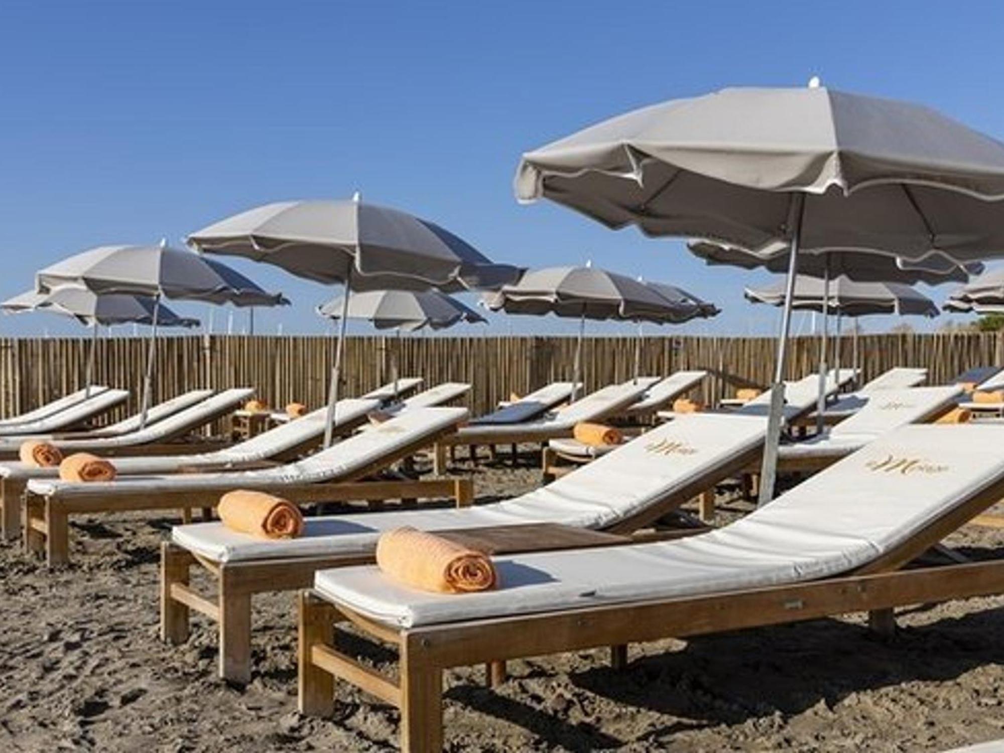 Studio Climatise Double Cabine Avec Piscine Et Parking A 650M De La Plage - Fr-1-307-140 Le Grau-du-Roi Eksteriør bilde