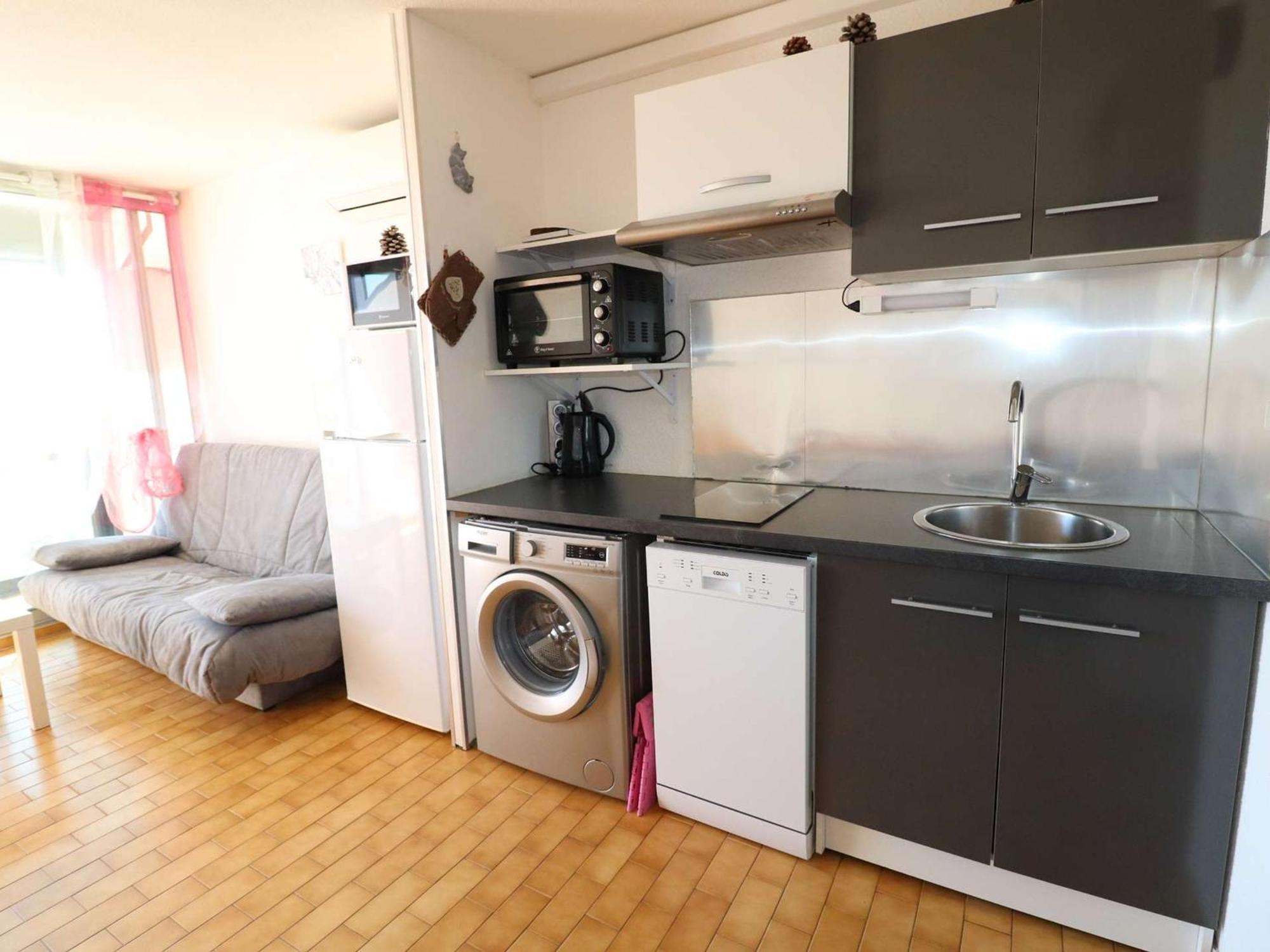 Studio Climatise Double Cabine Avec Piscine Et Parking A 650M De La Plage - Fr-1-307-140 Le Grau-du-Roi Eksteriør bilde