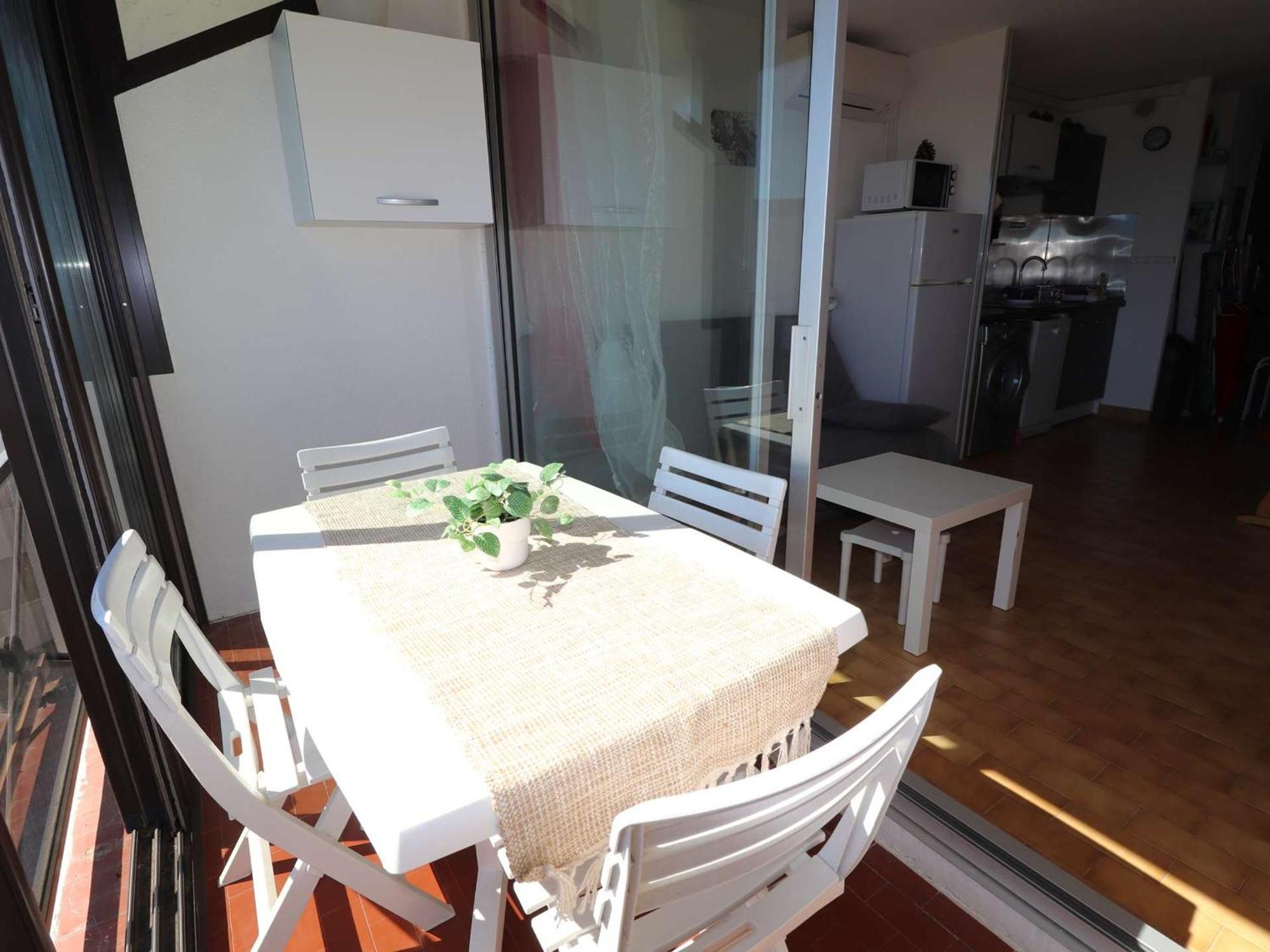 Studio Climatise Double Cabine Avec Piscine Et Parking A 650M De La Plage - Fr-1-307-140 Le Grau-du-Roi Eksteriør bilde